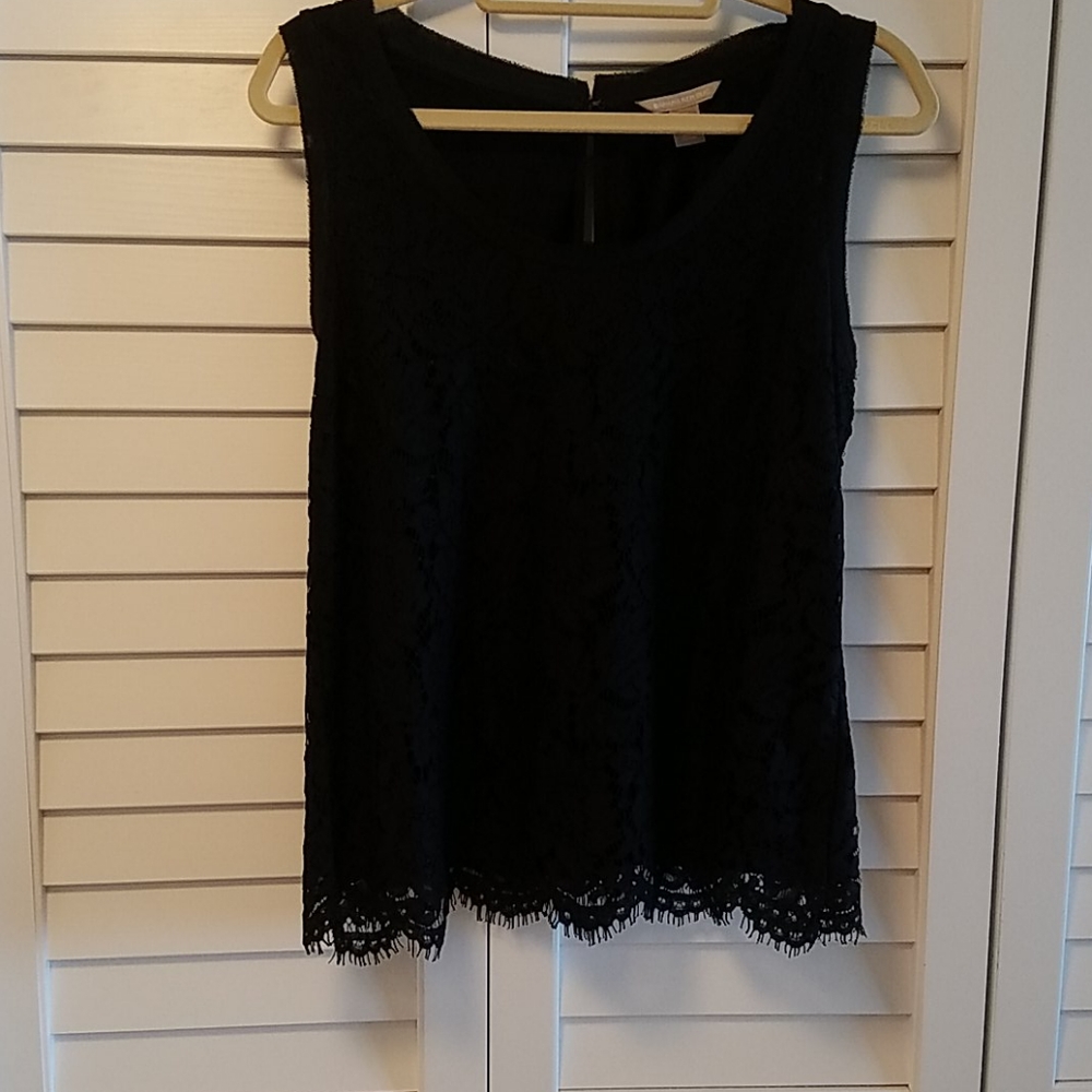 Banana  republic  black lace shell